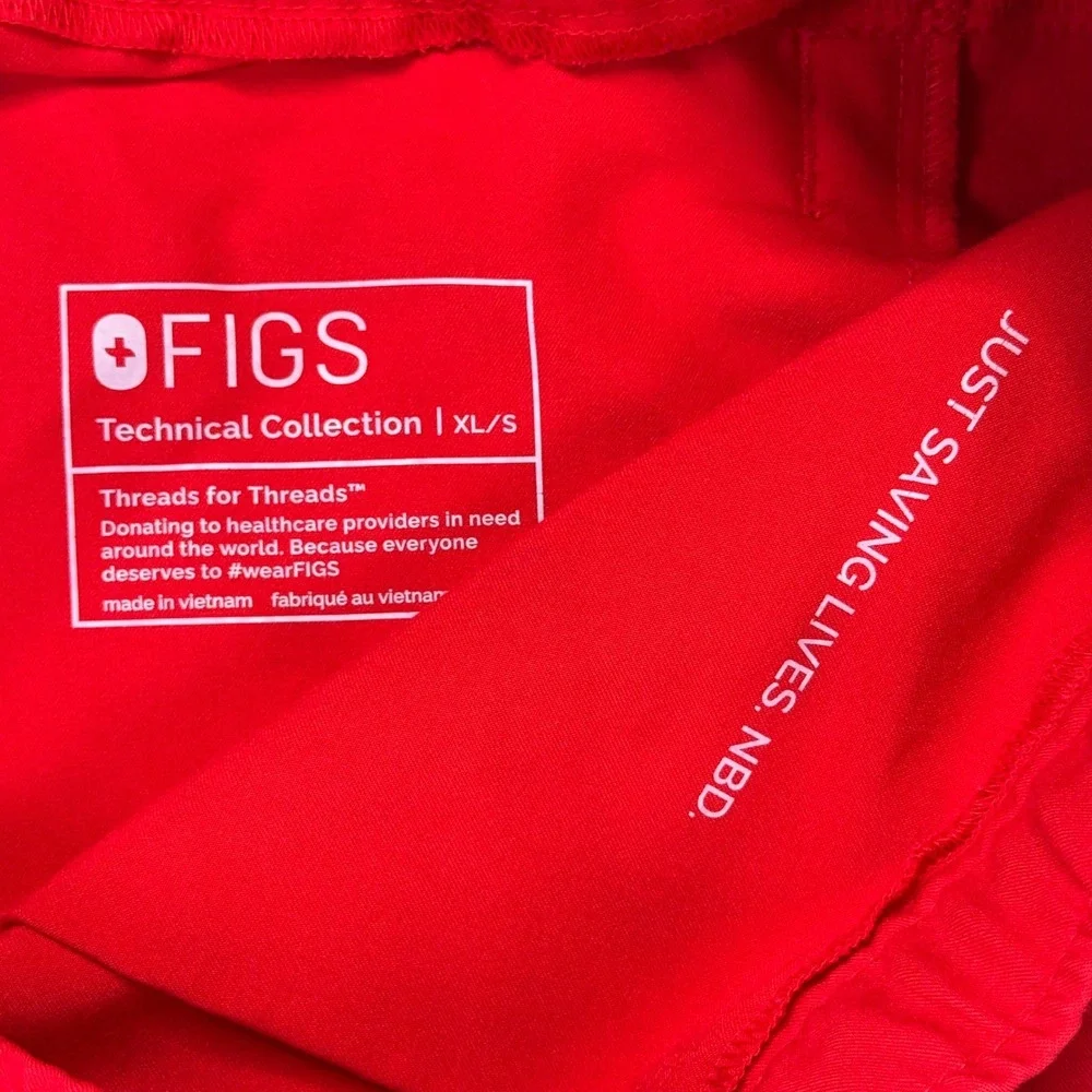 FIGS Men's Tansen Jogger‎ Scrub Pants XL Short Red Technical Stretch EUC